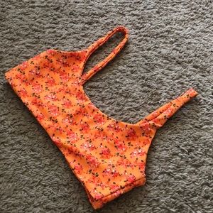 Skatie mya top- hanalei